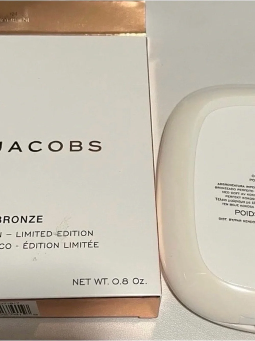 Marc Jacobs Bronzer in shade Tan-Tastic- White Compact Case